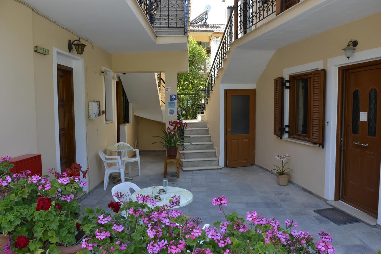 Geroulis Stefanos Studios Vasiliki  Exterior photo